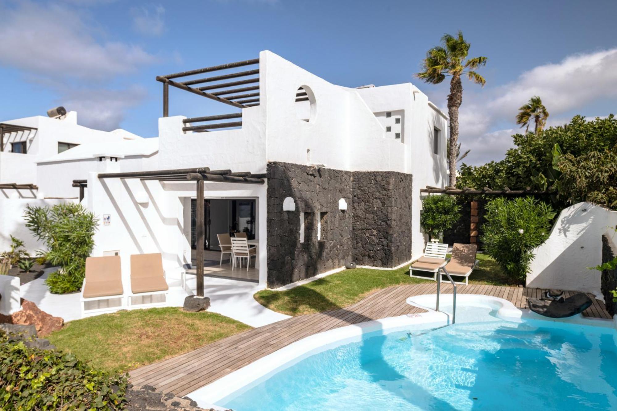 Kamezi Boutique Hotel Villas Playa Blanca  Phòng bức ảnh