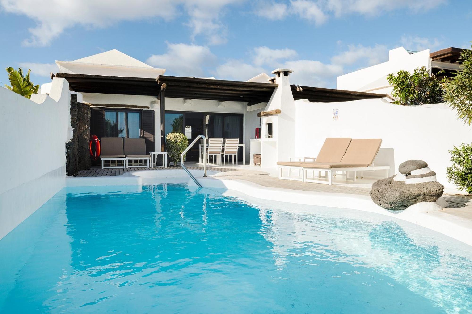 Kamezi Boutique Hotel Villas Playa Blanca  Phòng bức ảnh
